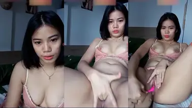 Bokep Indo Cantik Colok Memek Mulus Pakai Dildo poster