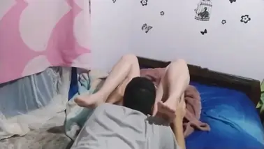 Cewe Lagi Sange Ajak Ayah Tiri Ngentot poster