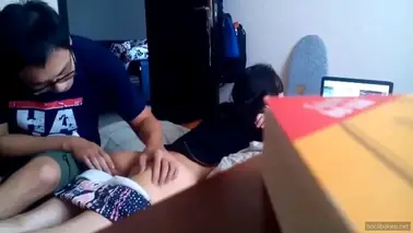 Lagi Rebahan Santai Digas Abang Sampai Memek Basah poster