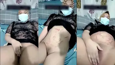 Bokep Jilbab Jameela Mae Colmek Di Kamar poster