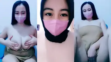 Bokep Jilbab Ukhti Nakal Pamer Dada Montok poster