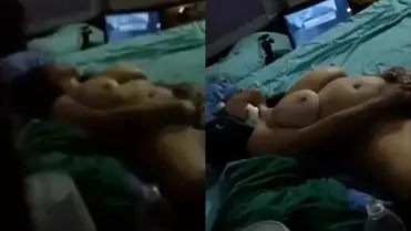 Ngintip Kakak Lagi Masturbasi Di Kamar Mandi poster